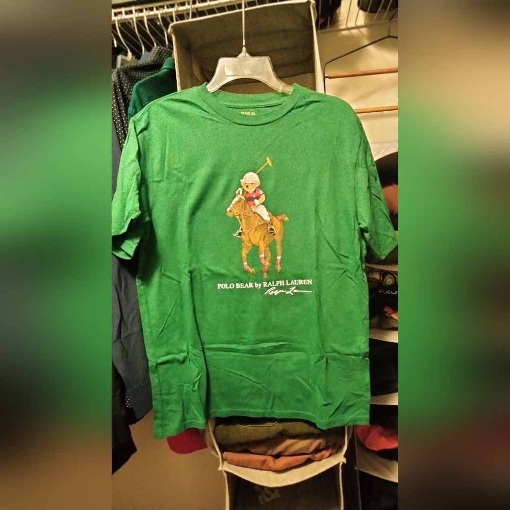 Polo 🐻 T-shirt